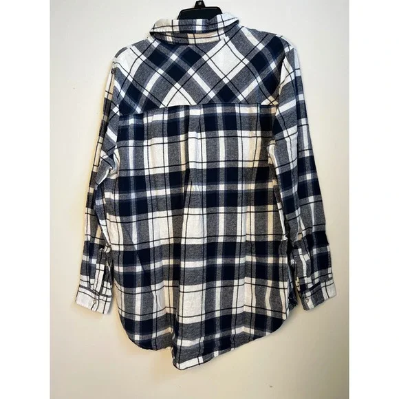 GAP Womens XL Flannel Shirt Blue White Plaid Long Sleeve Button Down‎ Top - Picture 4 of 10